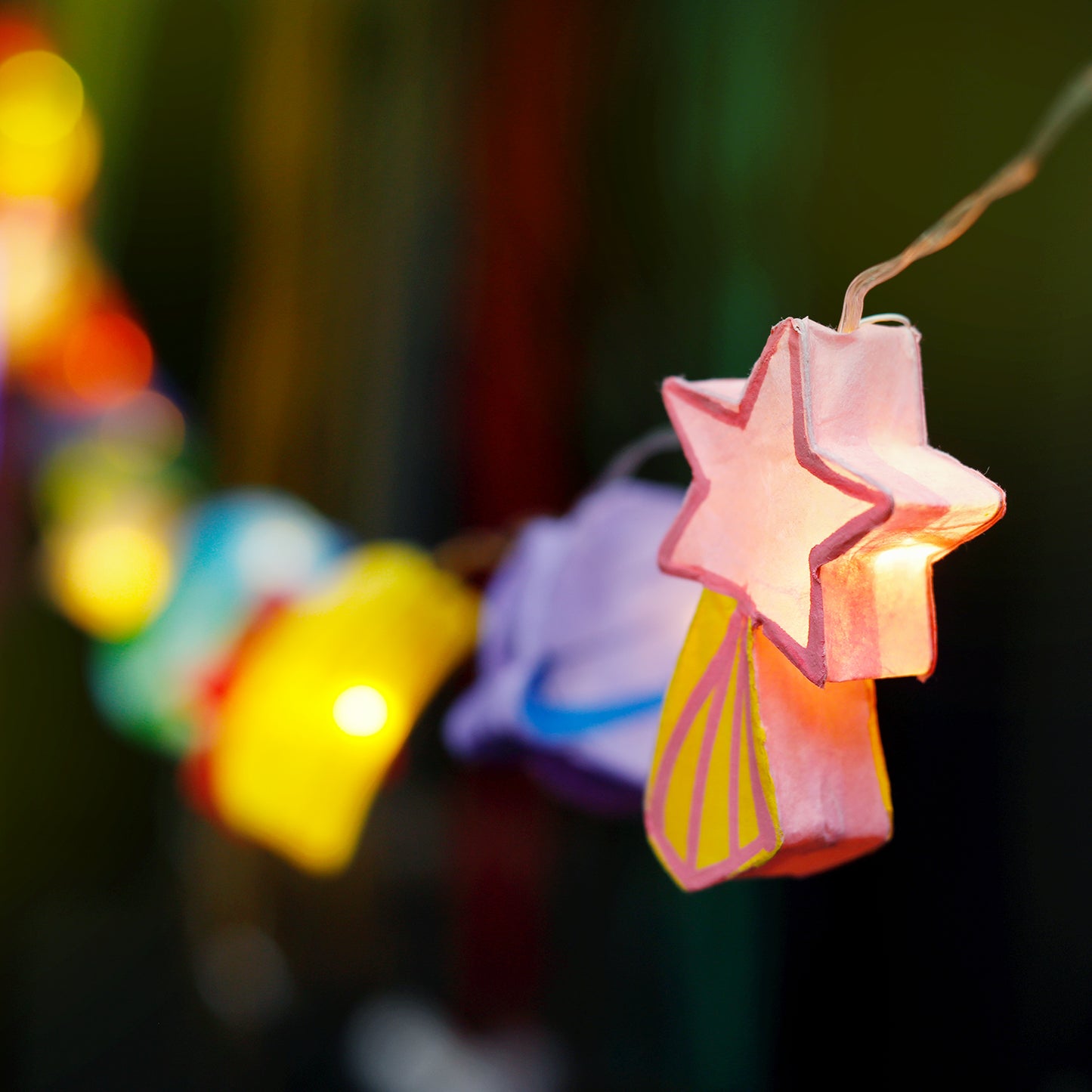 Plug-In String Lights Space