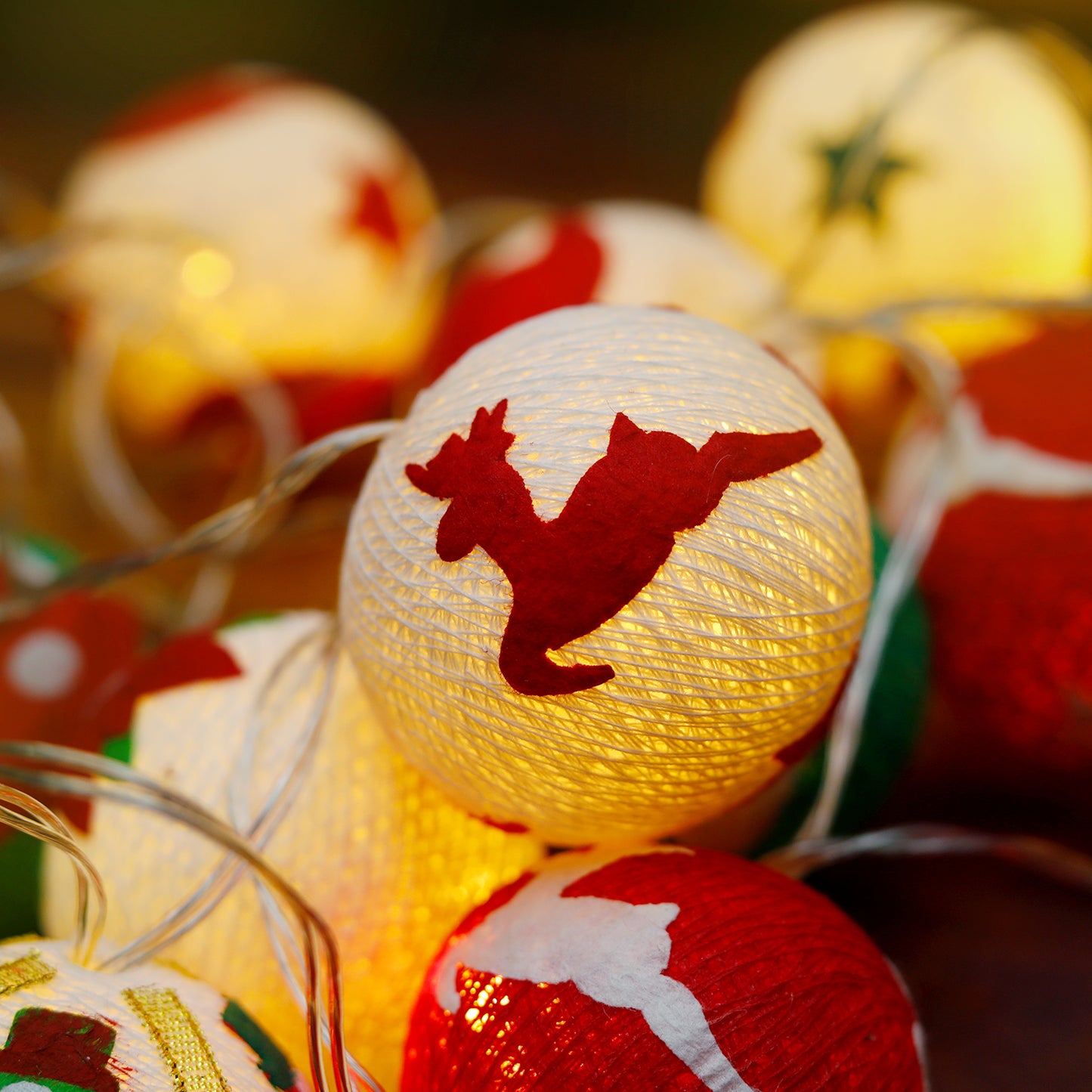 Plug-In String Lights Christmas Balls