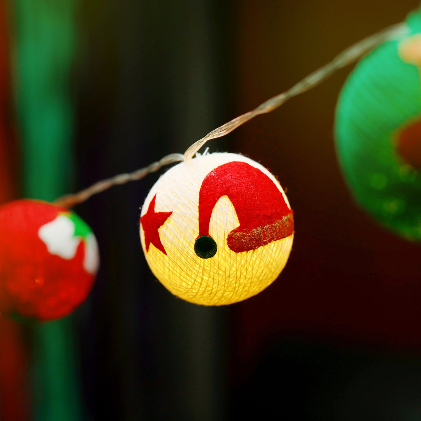 Plug-In String Lights Christmas Balls