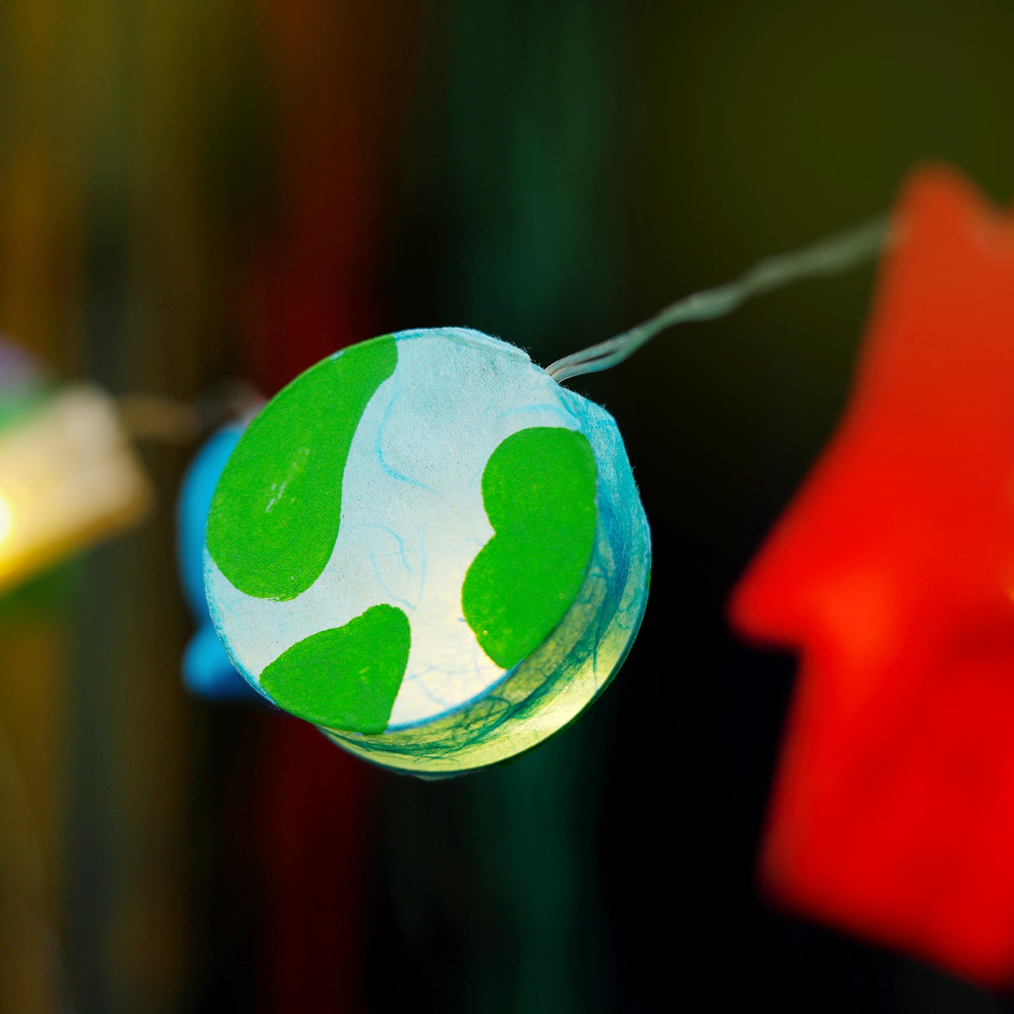 Plug-In String Lights Space