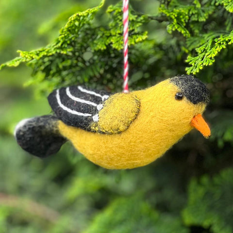 Handfelted Ornament Tuft Goldfinch