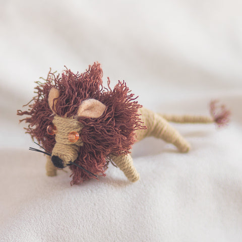 String Doll Keychain Leon the Lion
