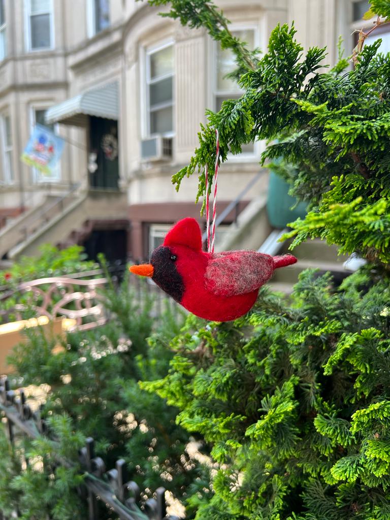 Handfelted Ornament Tuft Cardinal