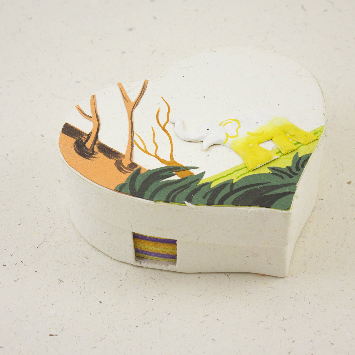 Heart Shaped Note Box Elephant Natural White